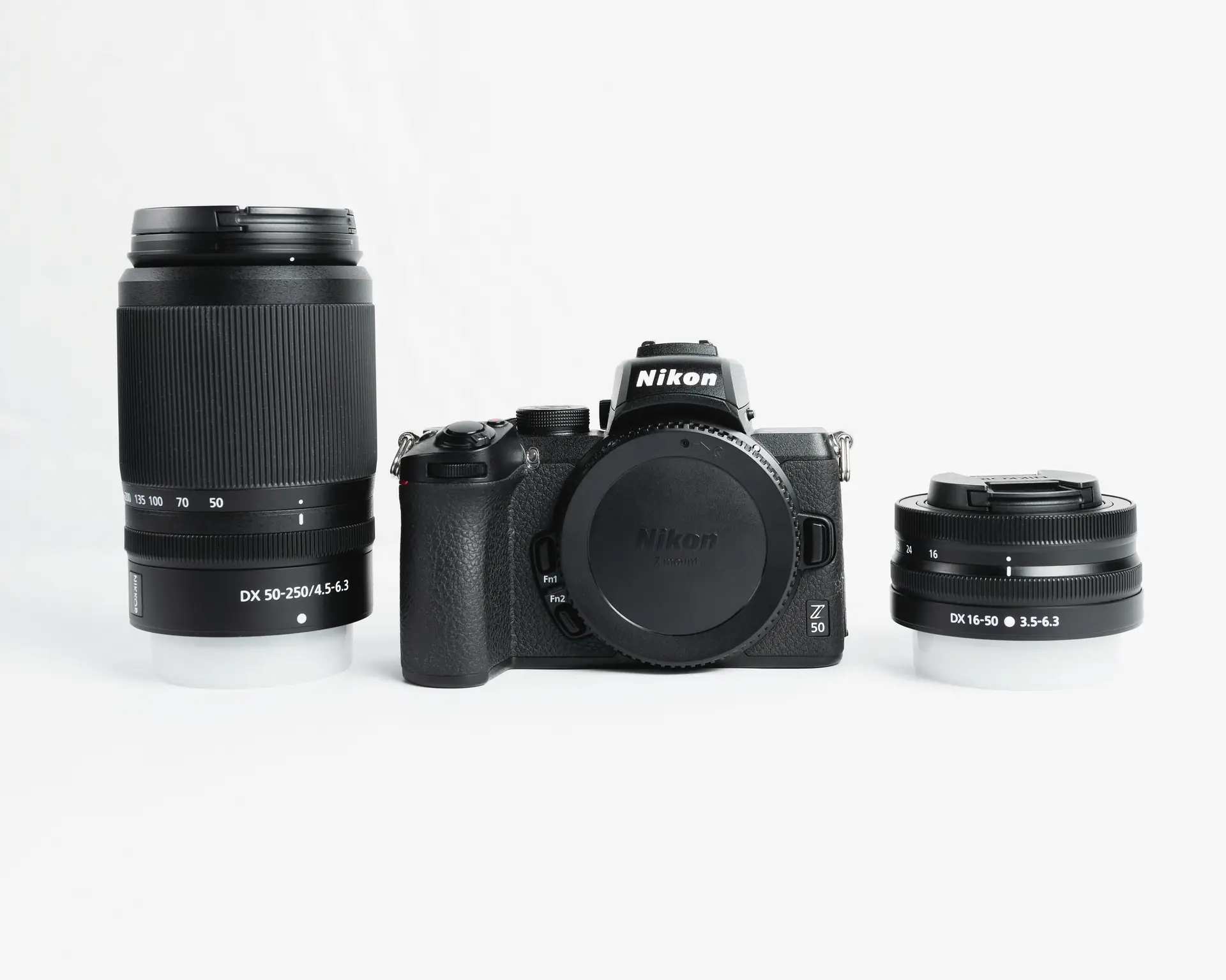 Best Compact Mirrorless Setups for Travel Photography in 2026