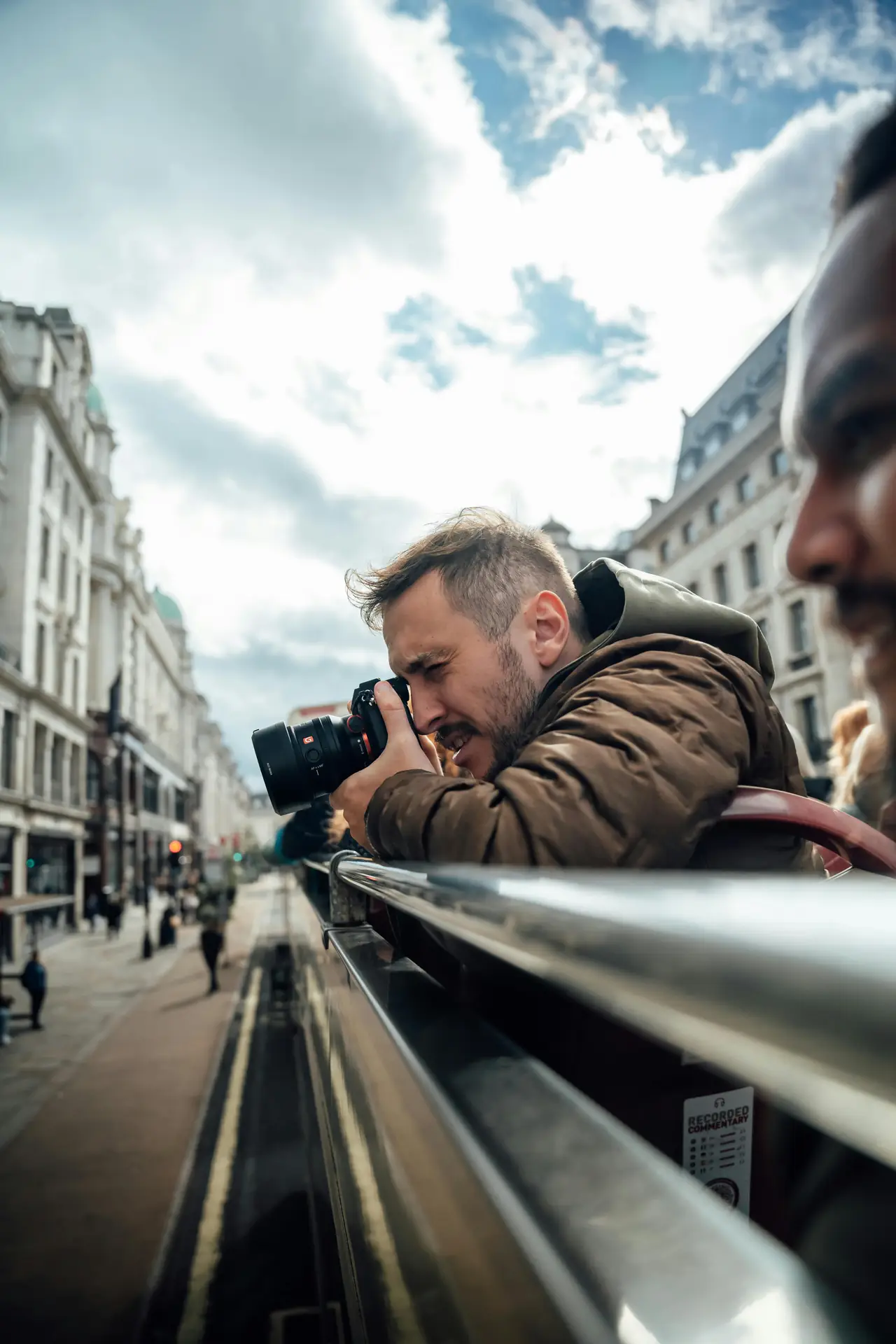 La importancia de la durabilidad en el equipo fotográfico: Por qué necesitas la Camstrap Nomad