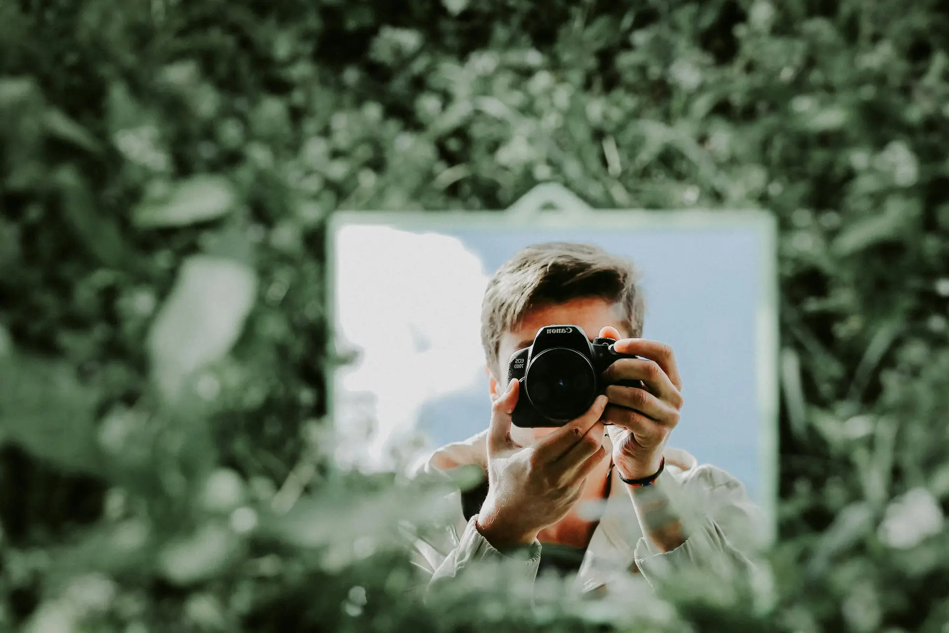 How to Capture Stunning Travel Photography in 2026: Tips for Using Compact Cameras