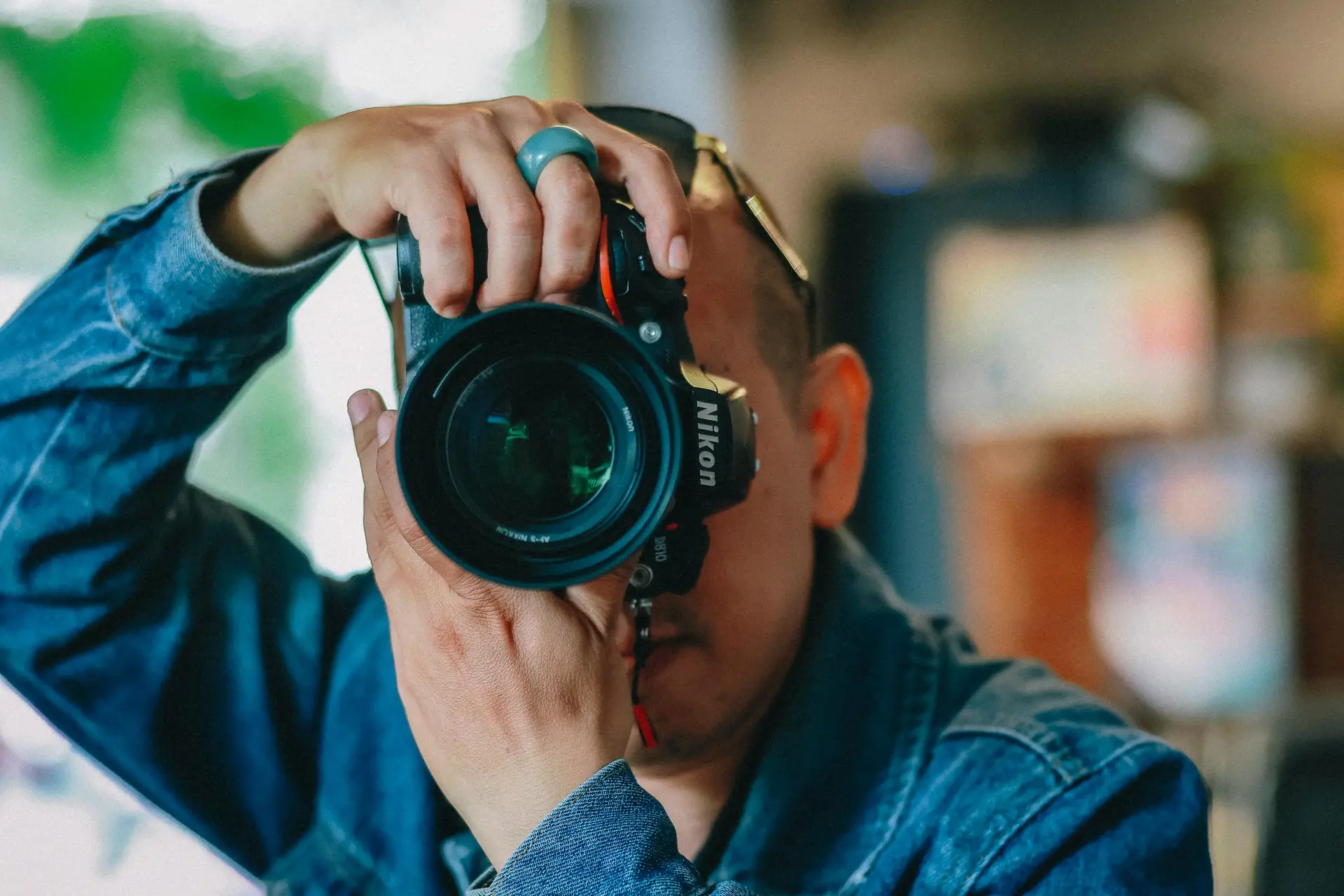 Mobile-First Framing Tips for Smartphone Photographers in 2026: Shoot Like a Pro