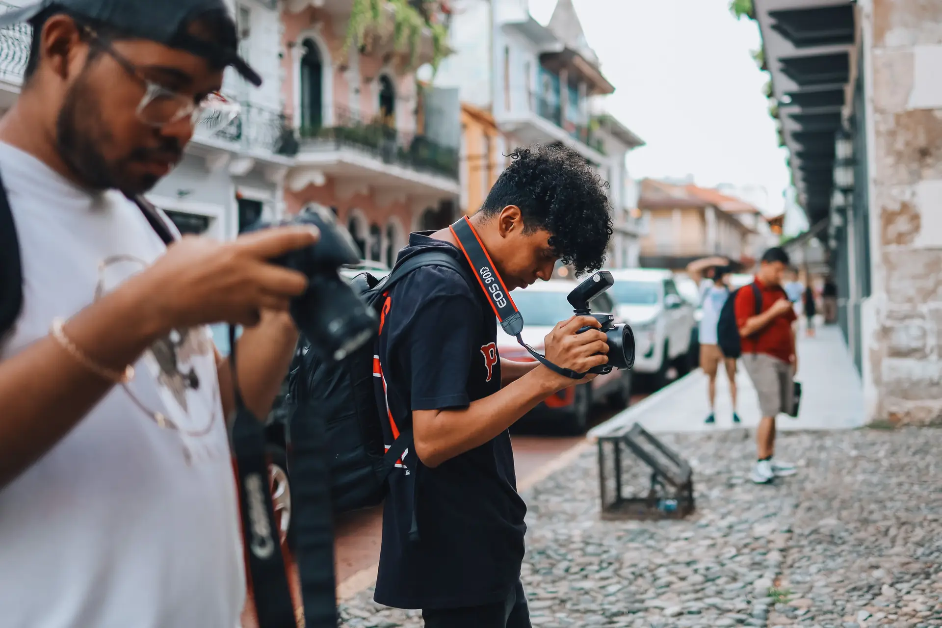 Exploring the World of Compact Cameras: Why the Camstrap Explorer is Essential for Travelers